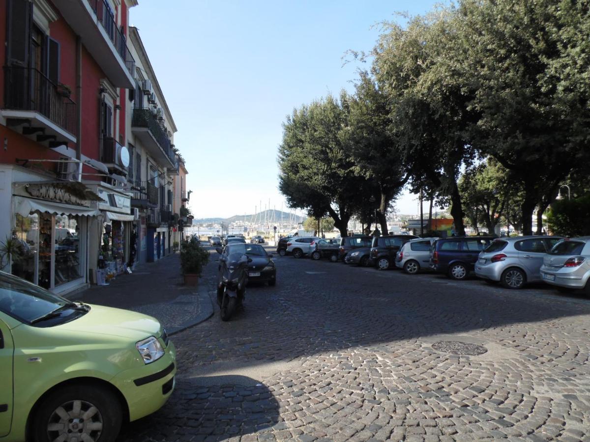 A Casa Di Monica Apartment Pozzuoli Exterior photo